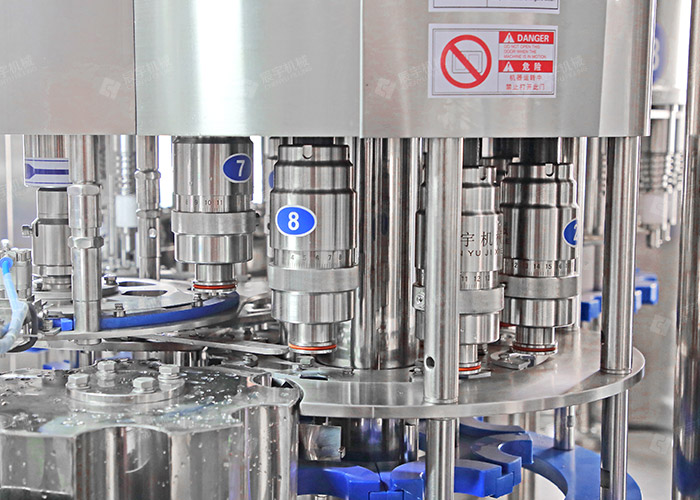 飲用水灌裝機(jī) 飲用水灌裝機(jī)